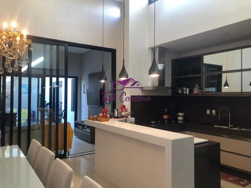 Casa de Condomínio com 3 quartos à venda e para alugar, 209m2 em Jardim Residencial Maria Dulce, Indaiatuba - SP - imagem 7 Foto 7 de Casa de Condomínio com 3 quartos à venda e para alugar, 209m2 em Jardim Residencial Maria Dulce, Indaiatuba - SP