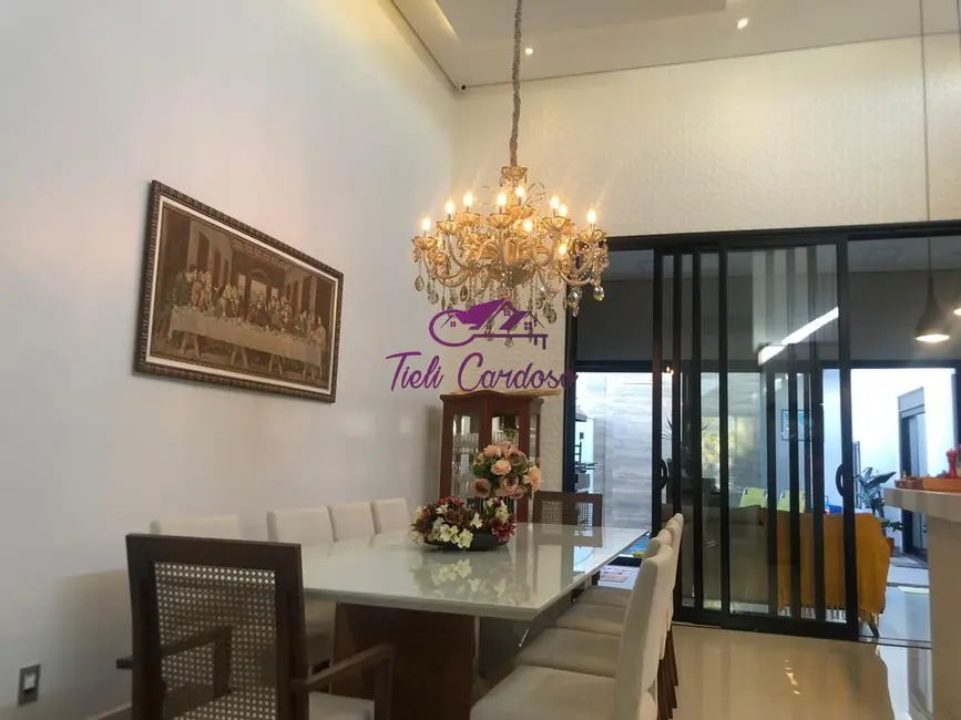 Casa de Condomínio com 3 quartos à venda e para alugar, 209m2 em Jardim Residencial Maria Dulce, Indaiatuba - SP - imagem 5 Foto 5 de Casa de Condomínio com 3 quartos à venda e para alugar, 209m2 em Jardim Residencial Maria Dulce, Indaiatuba - SP