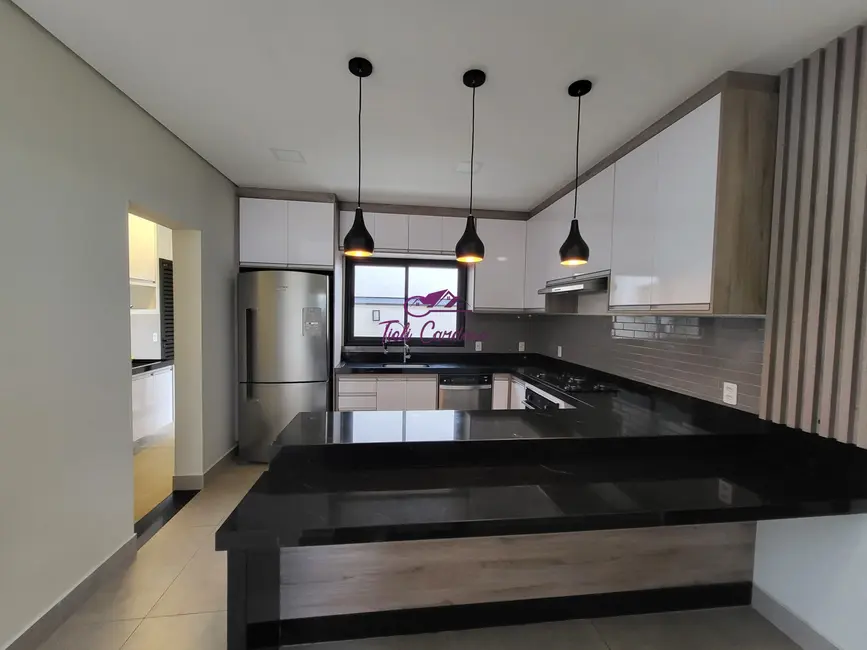 Foto 2 de Casa de Condomínio com 3 quartos à venda e para alugar, 230m2 em Altos da Bela Vista, Indaiatuba - SP