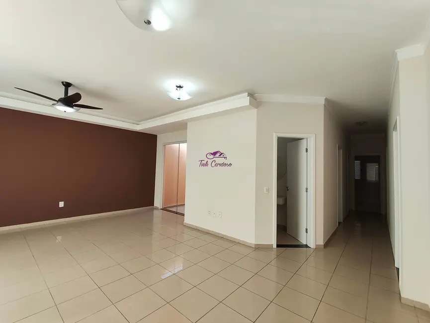 Casa com 3 quartos à venda e para alugar, 260m2 em Jardim Esplanada, Indaiatuba - SP - imagem 3 Foto 3 de Casa com 3 quartos à venda e para alugar, 260m2 em Jardim Esplanada, Indaiatuba - SP