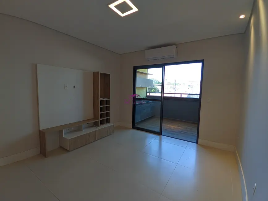 Foto 4 de Apartamento com 3 quartos para alugar, 129m2 em Centro, Indaiatuba - SP