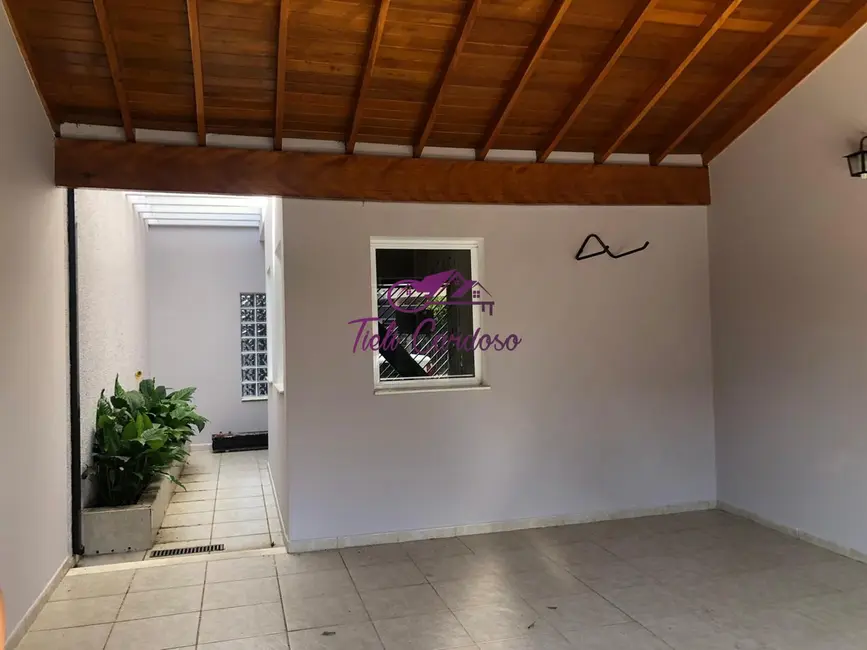 Foto 1 de Casa com 4 quartos para alugar, 160m2 em Jardim Pau Preto, Indaiatuba - SP