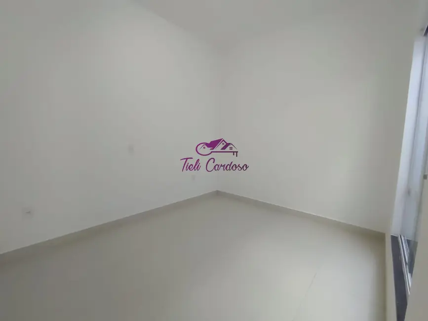 Foto 2 de Casa com 2 quartos para alugar, 62m2 em Jardim Residencial Nova Veneza, Indaiatuba - SP