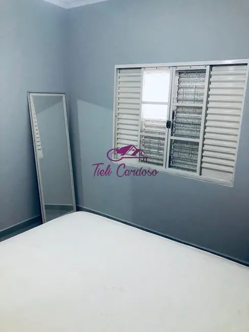 Foto 3 de Casa com 2 quartos para alugar, 80m2 em Centro, Indaiatuba - SP