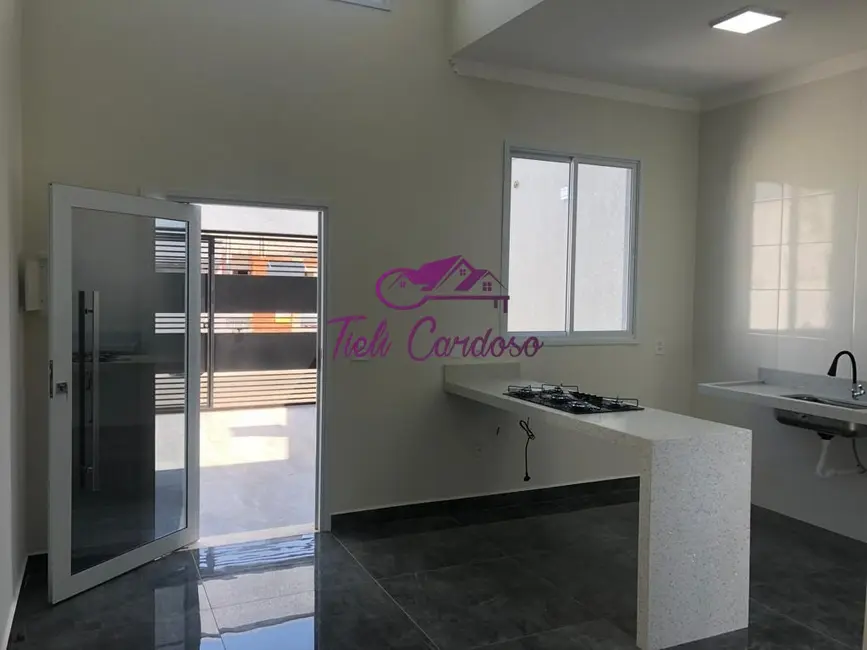 Foto 1 de Casa com 2 quartos à venda, 60m2 em Jardim Residencial Nova Veneza, Indaiatuba - SP