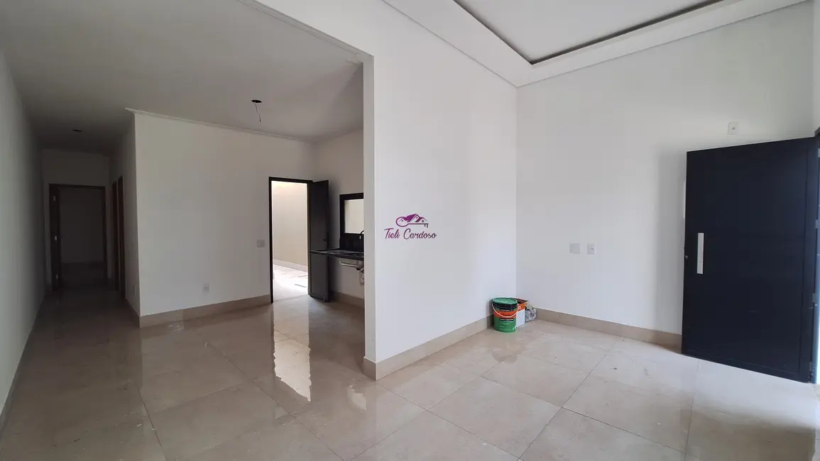 Foto 2 de Casa com 2 quartos à venda, 100m2 em Parque Residencial Sabiás, Indaiatuba - SP