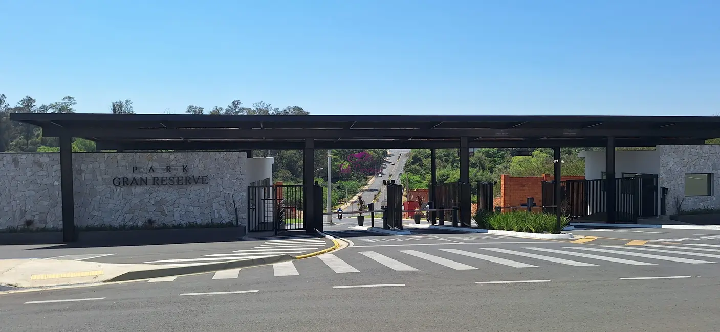 Foto 1 de Terreno / Lote à venda, 224m2 em Indaiatuba - SP