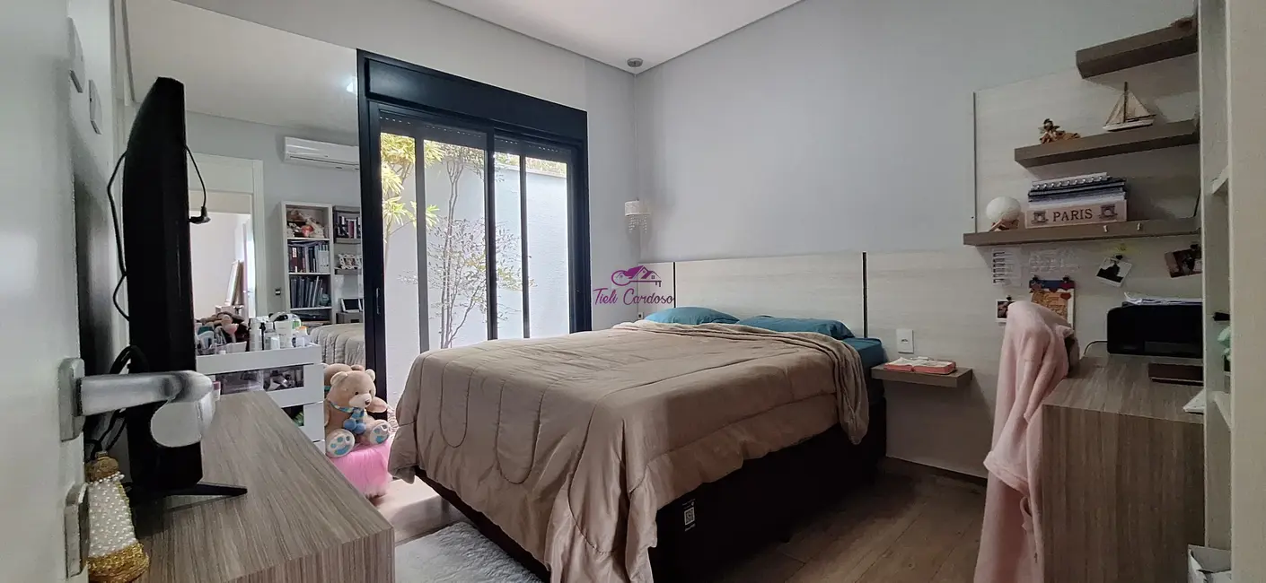 Foto 8 de Casa de Condomínio com 3 quartos à venda, 300m2 em Loteamento Ville Coudert, Indaiatuba - SP