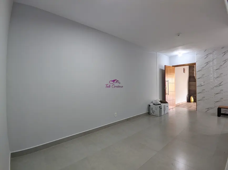 Foto 3 de Casa com 2 quartos à venda, 60m2 em Jardim dos Tucanos, Indaiatuba - SP