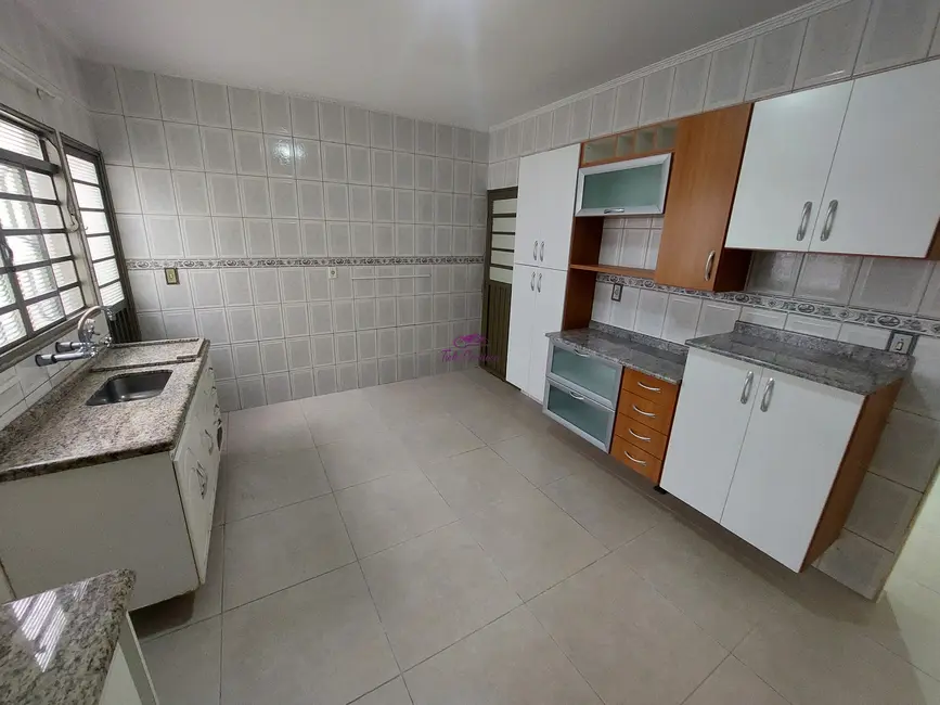 Foto 2 de Casa com 3 quartos para alugar, 135m2 em Jardim Primavera, Indaiatuba - SP