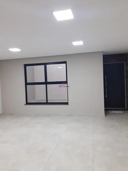 Foto 2 de Casa com 2 quartos à venda, 101m2 em Jardim Regente, Indaiatuba - SP