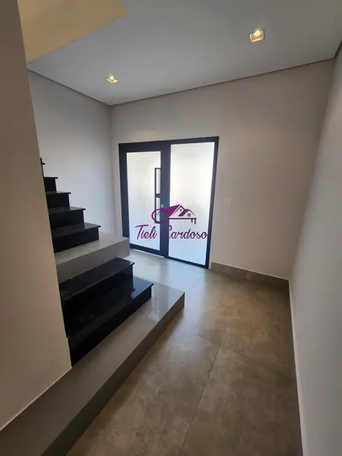 Casa de Condomínio com 3 quartos à venda, 204m2 em Jardim Residencial Viena, Indaiatuba - SP - imagem 9 Foto 9 de Casa de Condomínio com 3 quartos à venda, 204m2 em Jardim Residencial Viena, Indaiatuba - SP