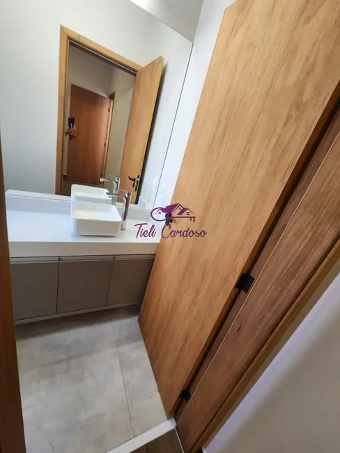 Casa de Condomínio com 3 quartos à venda, 204m2 em Jardim Residencial Viena, Indaiatuba - SP - imagem 5 Foto 5 de Casa de Condomínio com 3 quartos à venda, 204m2 em Jardim Residencial Viena, Indaiatuba - SP