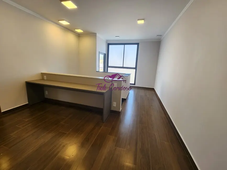 Casa de Condomínio com 3 quartos à venda, 204m2 em Jardim Residencial Viena, Indaiatuba - SP - imagem 4 Foto 4 de Casa de Condomínio com 3 quartos à venda, 204m2 em Jardim Residencial Viena, Indaiatuba - SP