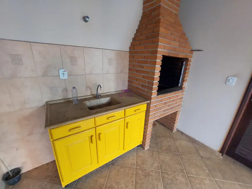 Foto 2 de Casa com 3 quartos à venda, 180m2 em Jardim Regina, Indaiatuba - SP