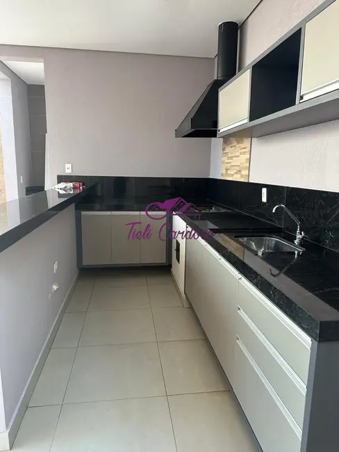 Foto 2 de Casa de Condomínio com 3 quartos à venda e para alugar, 280m2 em Indaiatuba - SP