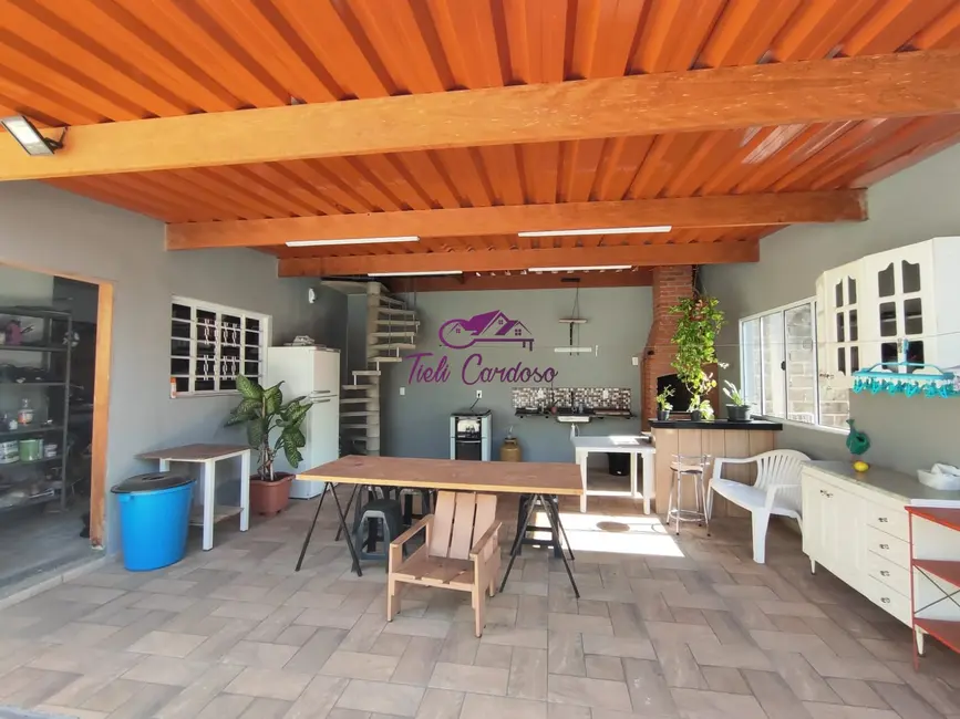 Foto 7 de Chácara com 2 quartos à venda, 179m2 em Chácara Alvorada, Indaiatuba - SP