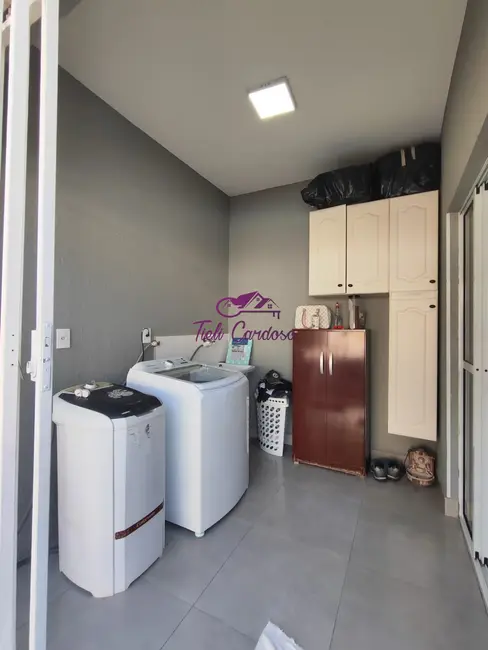 Foto 9 de Chácara com 2 quartos à venda, 179m2 em Chácara Alvorada, Indaiatuba - SP