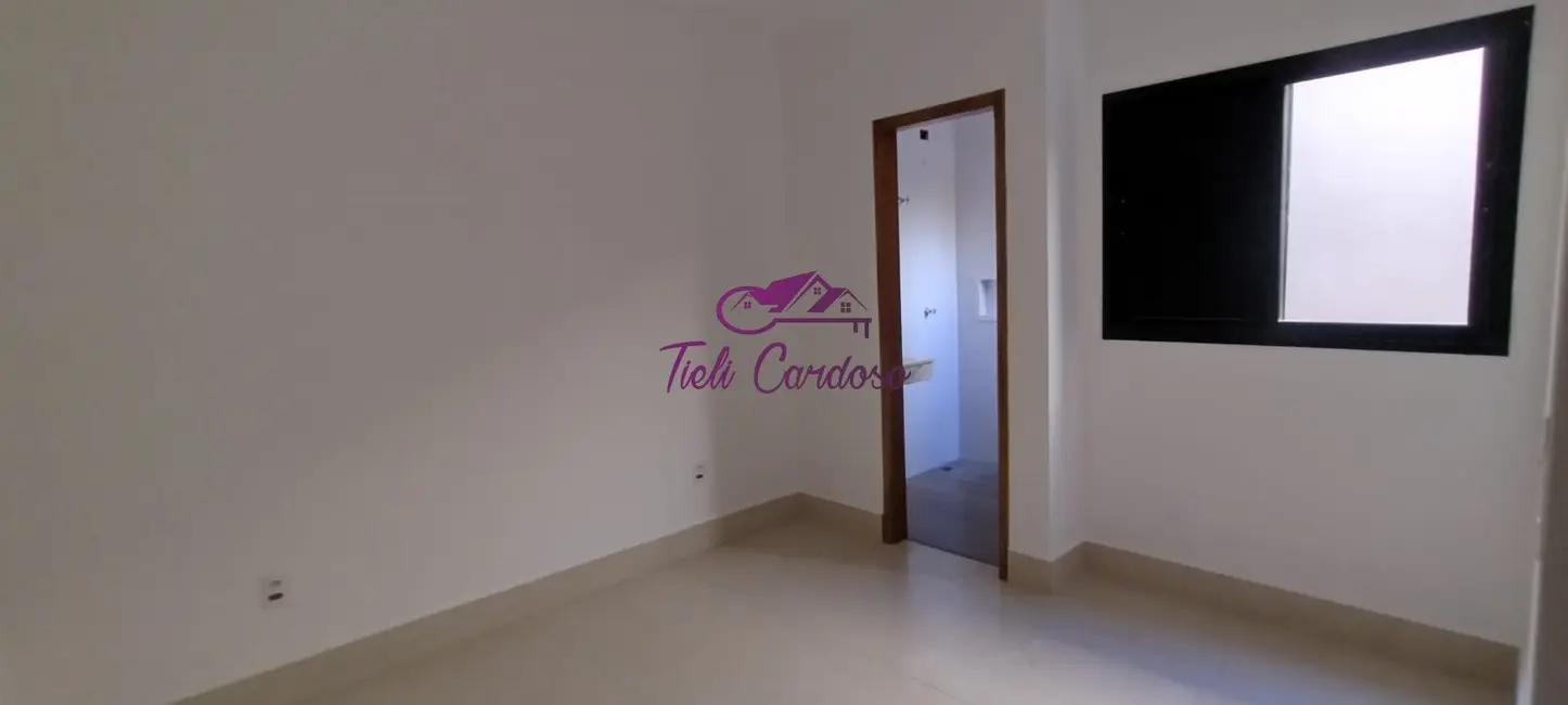 Foto 2 de Casa com 2 quartos à venda, 100m2 em Parque Residencial Sabiás, Indaiatuba - SP