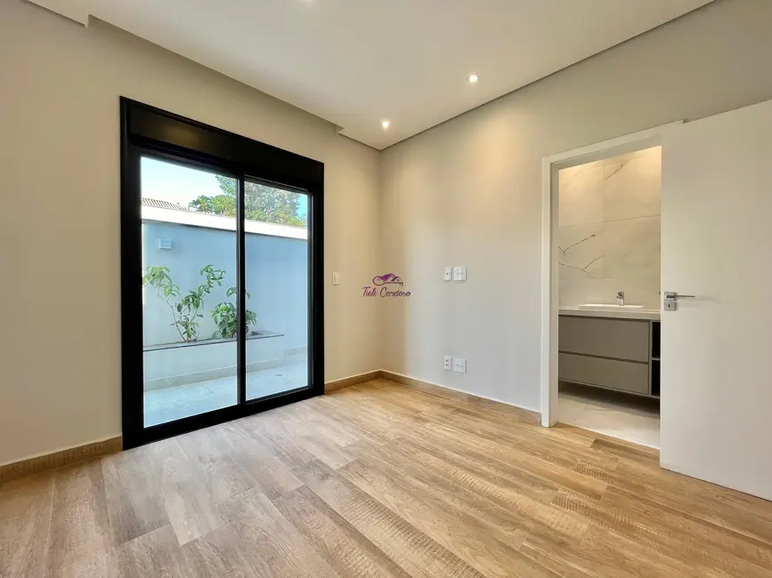 Foto 9 de Casa de Condomínio com 4 quartos à venda, 230m2 em Jardim Residencial Helvétia Park I, Indaiatuba - SP