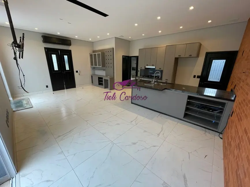 Foto 1 de Casa com 3 quartos à venda, 154m2 em Vila Alpes Suíços, Indaiatuba - SP