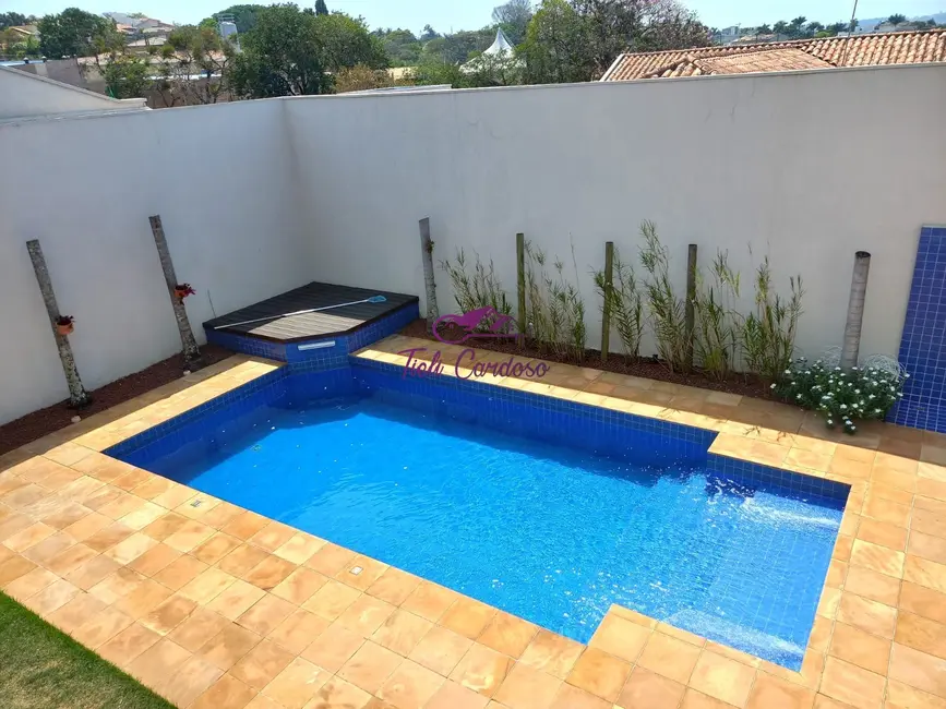 Foto 2 de Casa com 4 quartos à venda, 404m2 em Vila Homero, Indaiatuba - SP