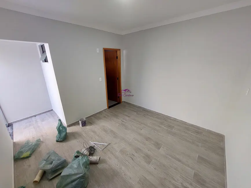 Casa com 2 quartos à venda, 110m2 em Jardim Alice, Indaiatuba - SP - imagem 8 Foto 8 de Casa com 2 quartos à venda, 110m2 em Jardim Alice, Indaiatuba - SP