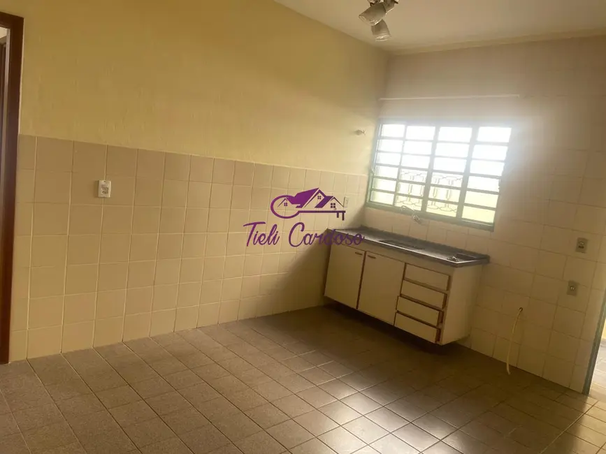 Foto 5 de Casa com 2 quartos à venda, 117m2 em Vila Todos os Santos, Indaiatuba - SP