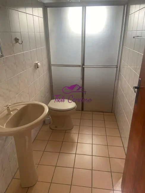 Foto 4 de Casa com 2 quartos à venda, 117m2 em Vila Todos os Santos, Indaiatuba - SP