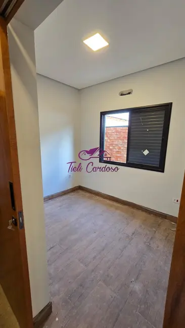 Casa com 3 quartos à venda, 115m2 em Jardim Morada do Sol, Indaiatuba - SP - imagem 2 Foto 2 de Casa com 3 quartos à venda, 115m2 em Jardim Morada do Sol, Indaiatuba - SP