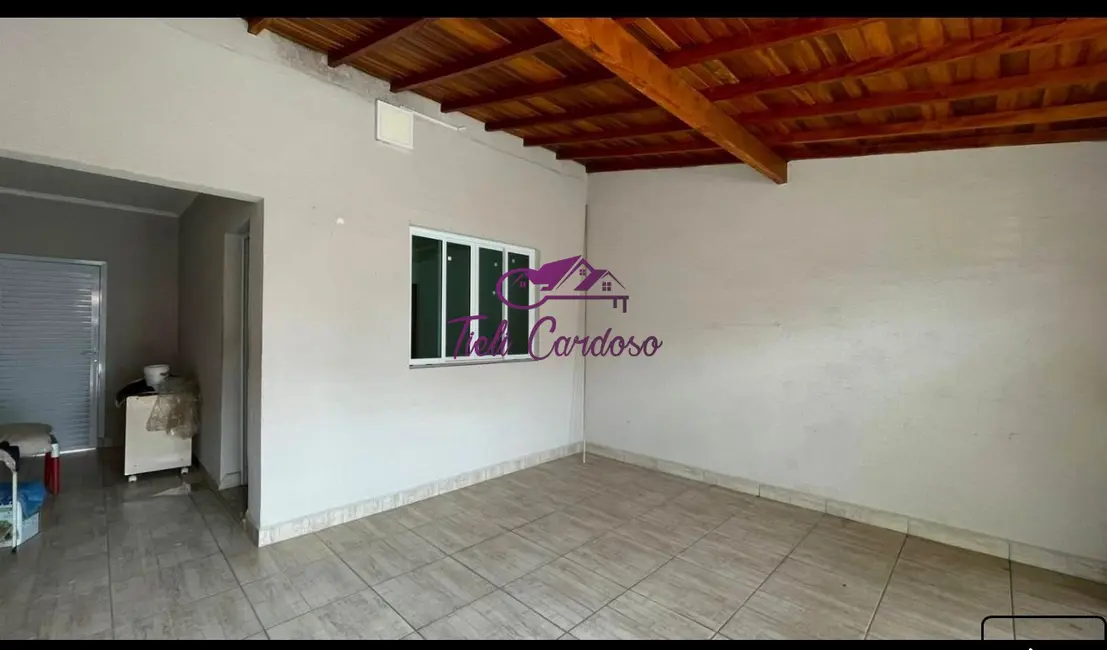 Foto 1 de Casa com 2 quartos à venda, 105m2 em Vila Pires da Cunha, Indaiatuba - SP
