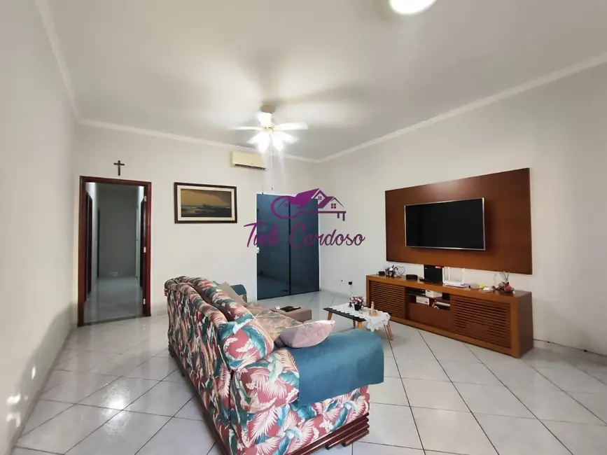 Foto 4 de Casa com 3 quartos à venda, 150m2 em Jardim Regina, Indaiatuba - SP