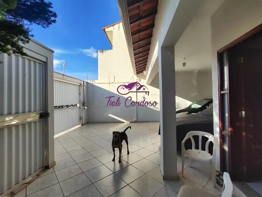 Foto 3 de Casa com 3 quartos à venda, 150m2 em Jardim Regina, Indaiatuba - SP