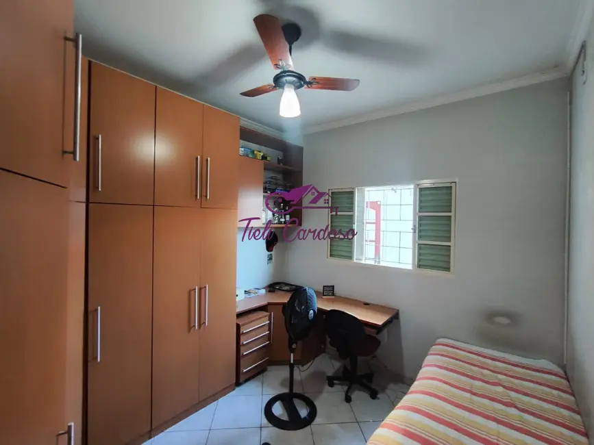 Foto 8 de Casa com 3 quartos à venda, 150m2 em Jardim Regina, Indaiatuba - SP