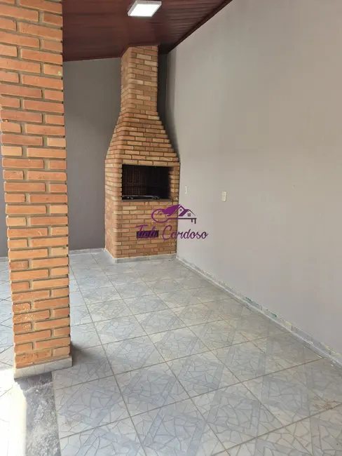 Foto 3 de Casa com 4 quartos à venda, 164m2 em Jardim Regina, Indaiatuba - SP