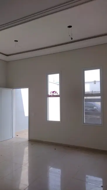 Foto 2 de Casa com 2 quartos à venda, 63m2 em Parque Residencial Sabiás, Indaiatuba - SP