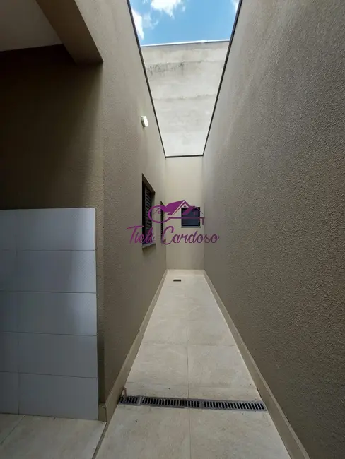 Foto 6 de Casa com 2 quartos à venda, 90m2 em Parque Residencial Sabiás, Indaiatuba - SP