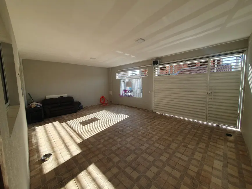 Foto 2 de Casa com 2 quartos à venda, 113m2 em Parque Residencial Sabiás, Indaiatuba - SP