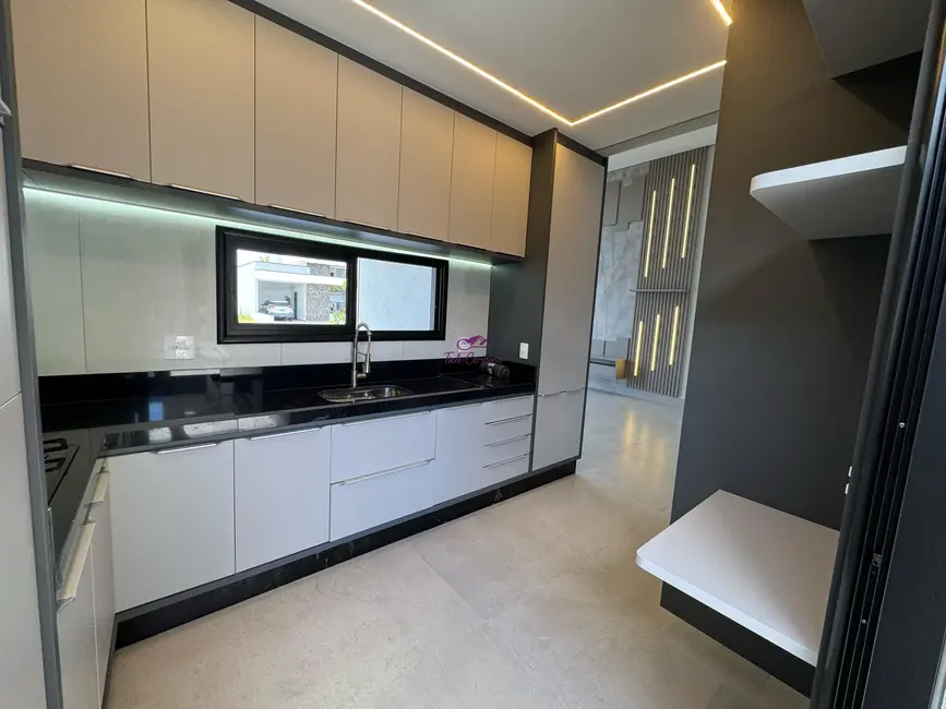 Foto 4 de Casa de Condomínio com 3 quartos à venda, 142m2 em Vila Rubens, Indaiatuba - SP