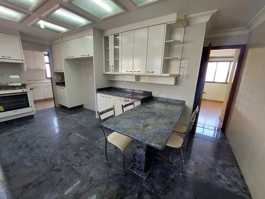 Foto 9 de Apartamento com 3 quartos à venda, 209m2 em Centro, Indaiatuba - SP