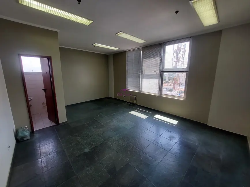Foto 1 de Sala Comercial para alugar, 43m2 em Centro, Indaiatuba - SP