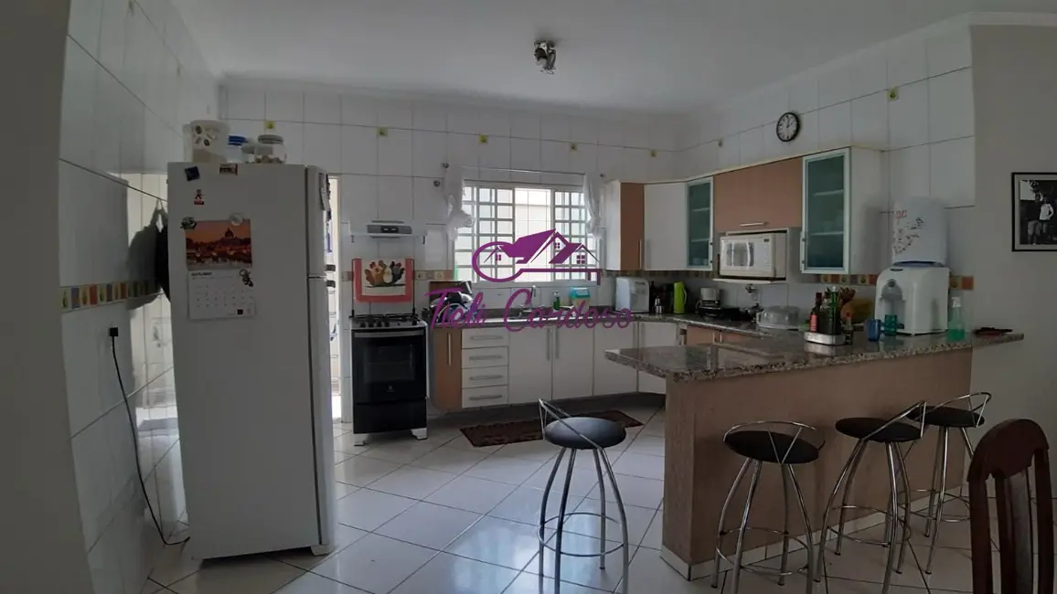 Foto 5 de Casa com 4 quartos à venda, 183m2 em Jardim Regina, Indaiatuba - SP