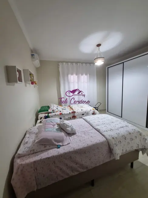 Foto 7 de Casa com 5 quartos à venda, 273m2 em Jardim Regina, Indaiatuba - SP