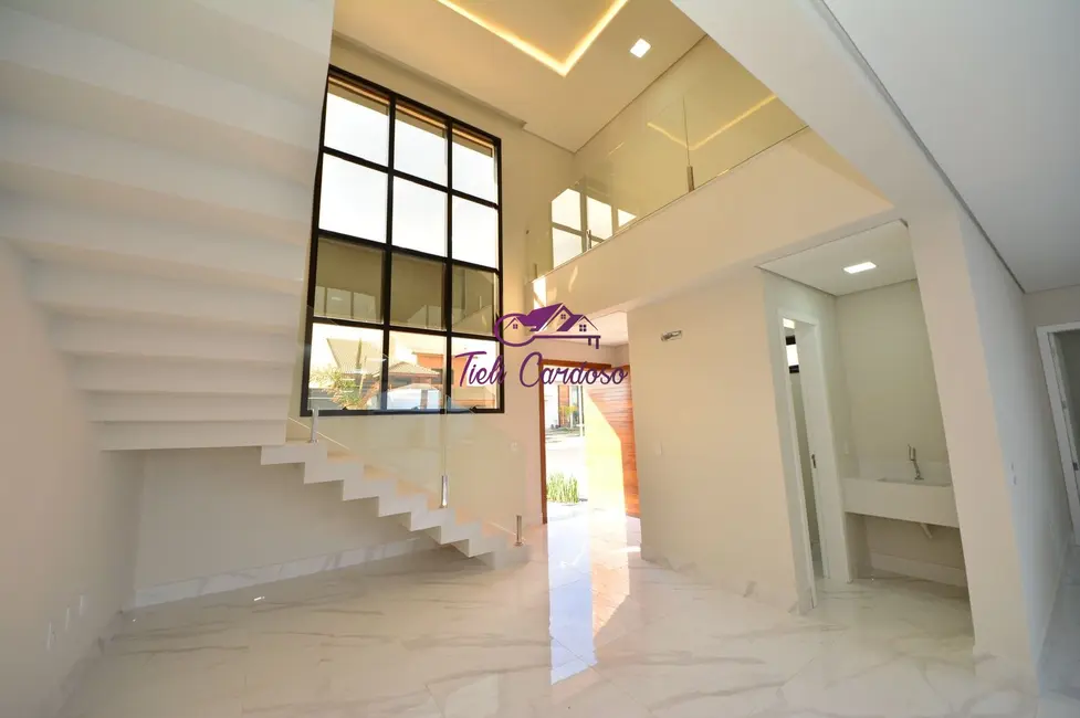 Foto 3 de Casa de Condomínio com 3 quartos à venda, 330m2 em Jardim Residencial Dona Lucilla, Indaiatuba - SP