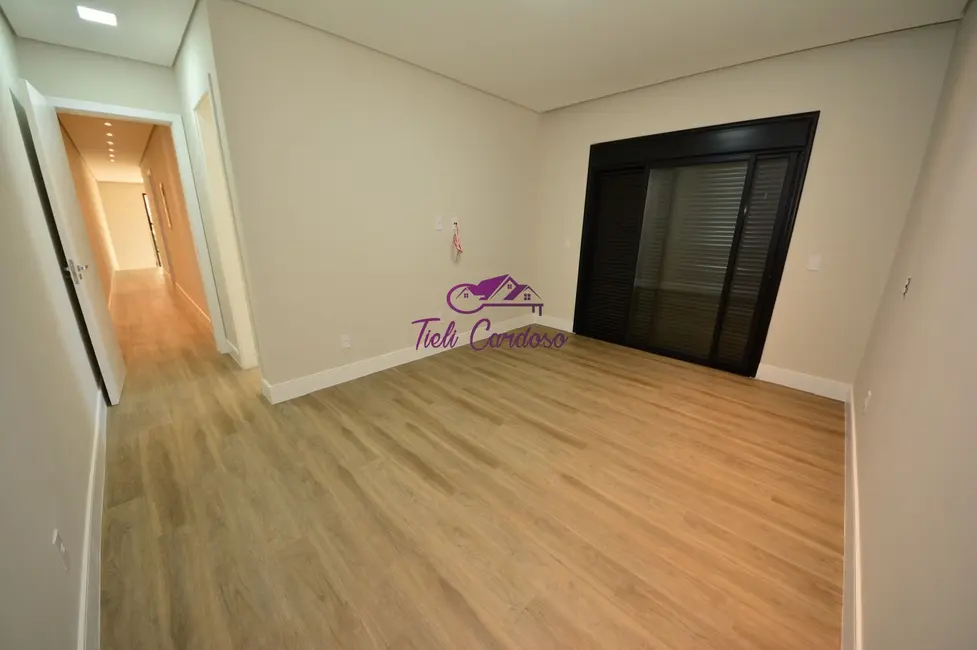 Foto 8 de Casa de Condomínio com 3 quartos à venda, 330m2 em Jardim Residencial Dona Lucilla, Indaiatuba - SP