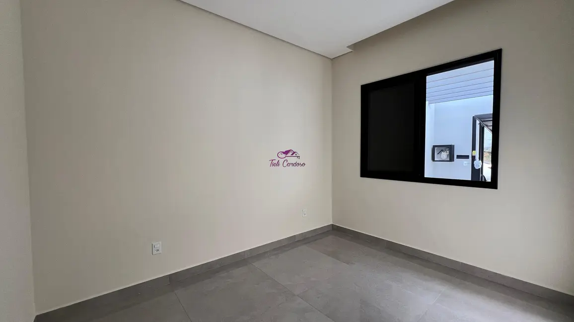 Casa com 3 quartos à venda, 109m2 em Vila Verde, Indaiatuba - SP - imagem 7 Foto 7 de Casa com 3 quartos à venda, 109m2 em Vila Verde, Indaiatuba - SP