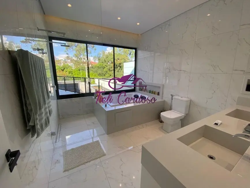 Casa com 5 quartos à venda, 305m2 em Jardim Bela Vista, Indaiatuba - SP - imagem 8 Foto 8 de Casa com 5 quartos à venda, 305m2 em Jardim Bela Vista, Indaiatuba - SP