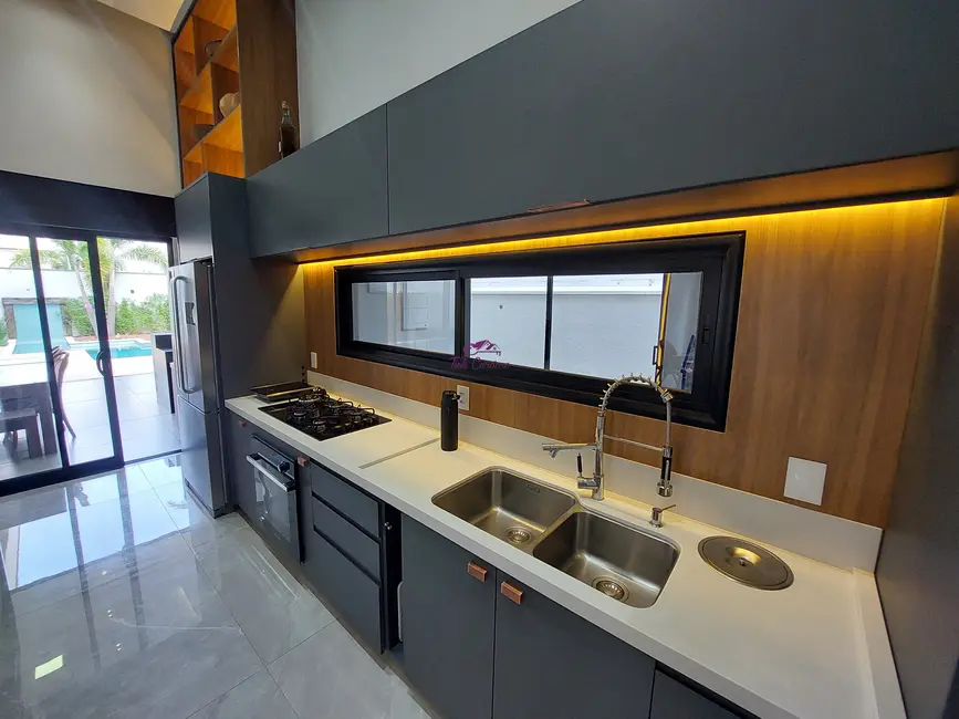 Foto 8 de Casa de Condomínio com 3 quartos à venda, 255m2 em Jardim Residencial Helvétia Park III, Indaiatuba - SP