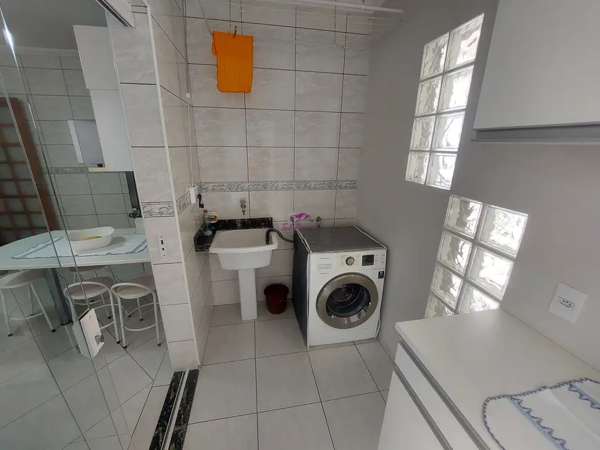 Foto 8 de Casa com 4 quartos à venda, 164m2 em Jardim Regina, Indaiatuba - SP