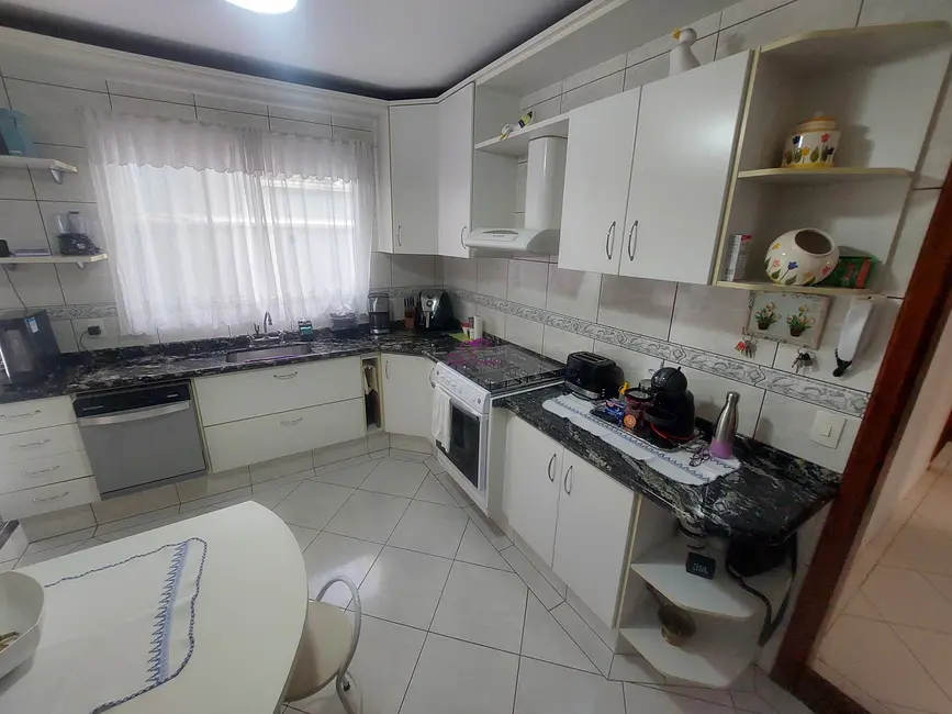 Foto 5 de Casa com 4 quartos à venda, 164m2 em Jardim Regina, Indaiatuba - SP